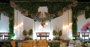 Pelaminan Gedung Pernikahan Bekasi Grand Karunia Function Hall